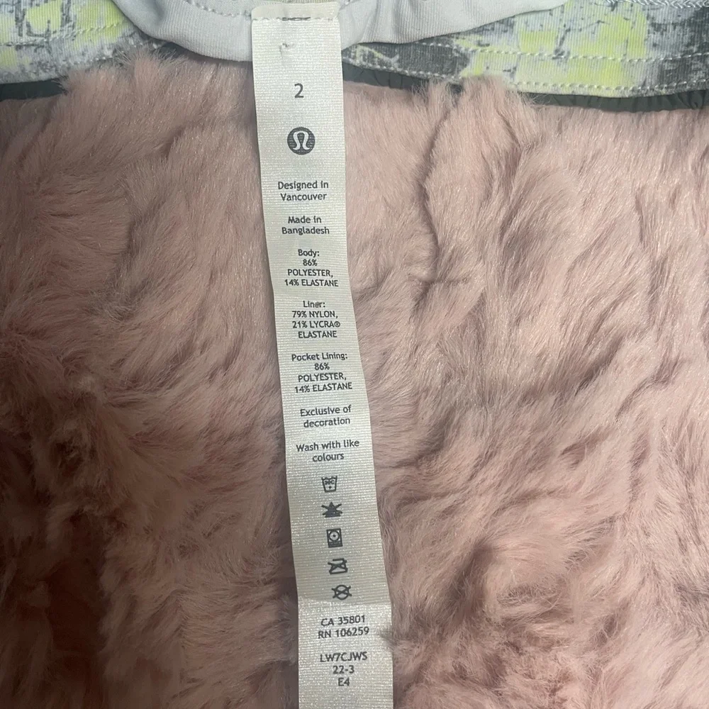 Lululemon Track That 2-in-1 HR Short 6